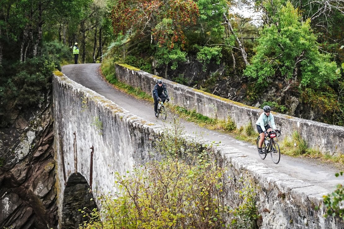 12869_S8JUW1LS1_00325